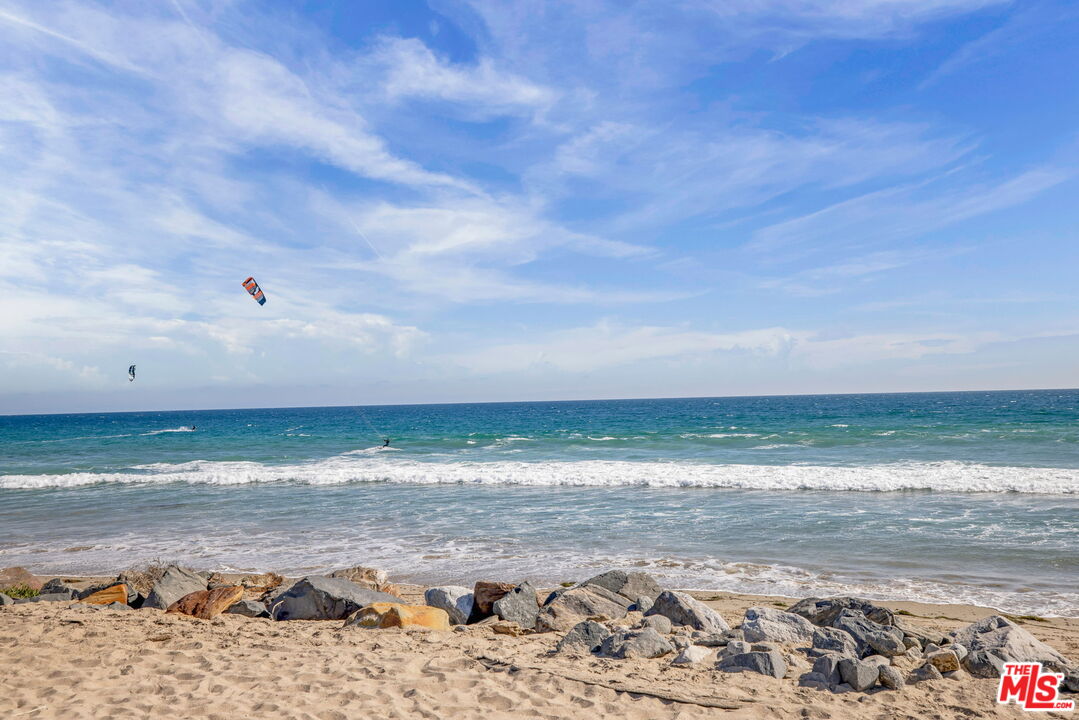 30810 Broad Beach Rd