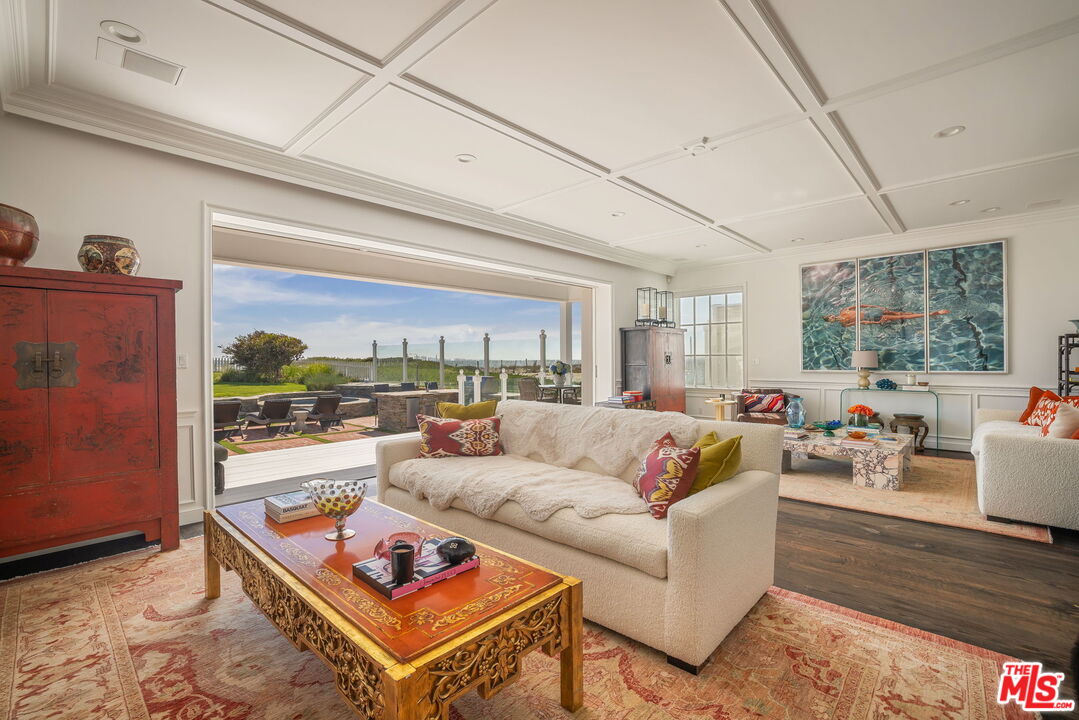 30810 Broad Beach Rd