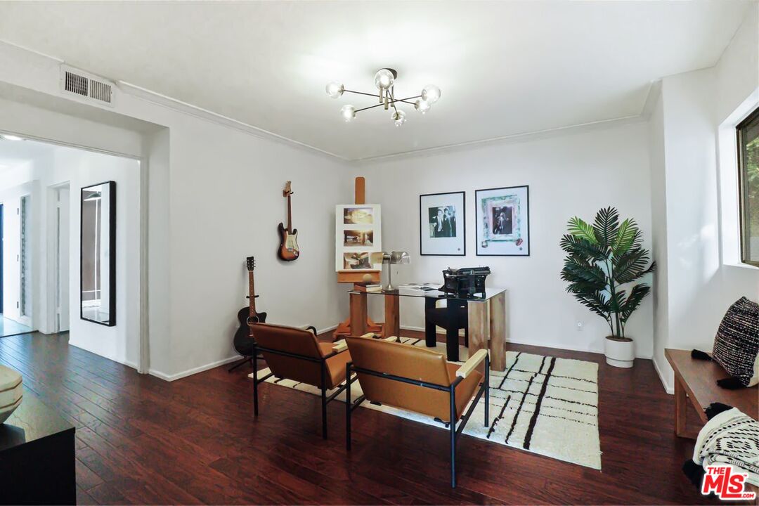1492 Blue Jay Way