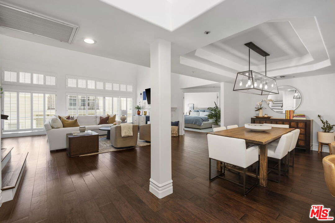 11690 Montana Ave Unit: 306