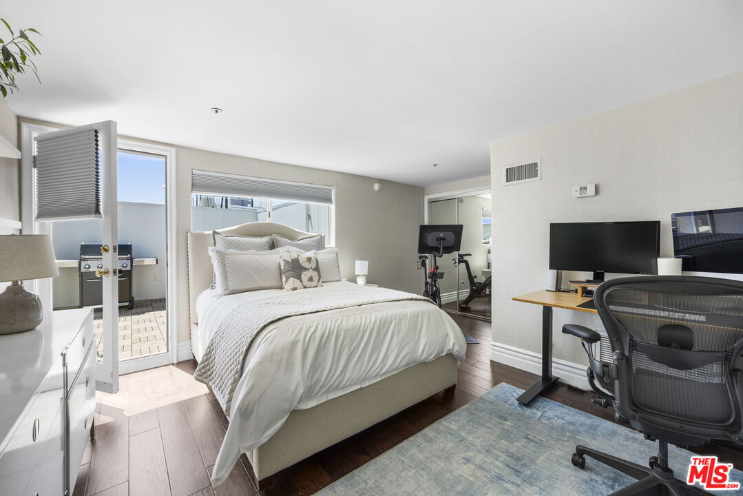 11690 Montana Ave Unit: 306