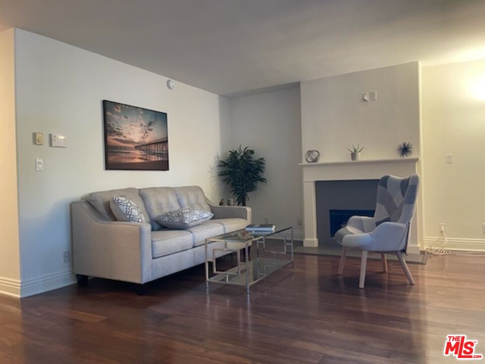 1320 Princeton St Unit: 101