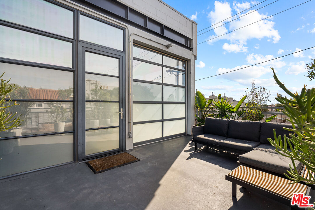 1534 17th ST Unit: 204