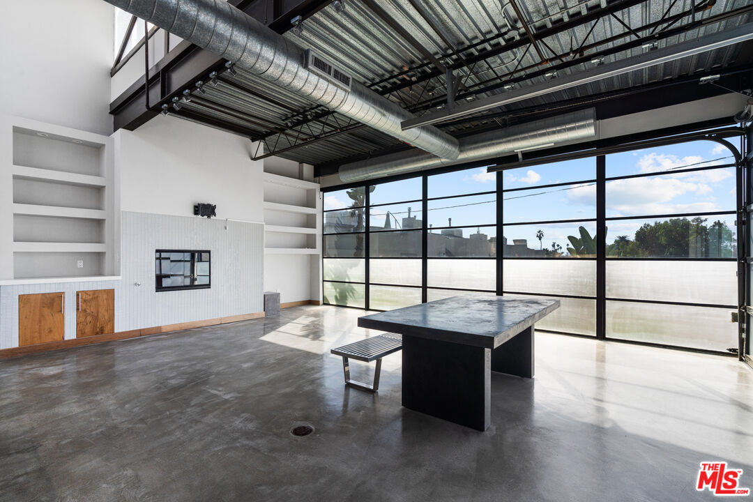 1534 17th ST Unit: 204