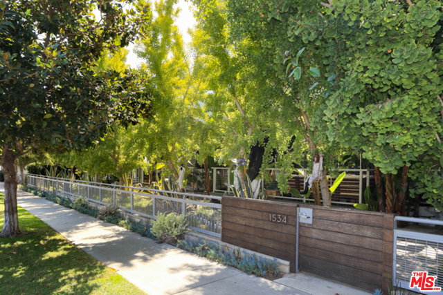 1534 17th ST Unit: 204