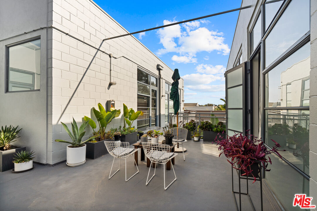 1534 17th ST Unit: 204