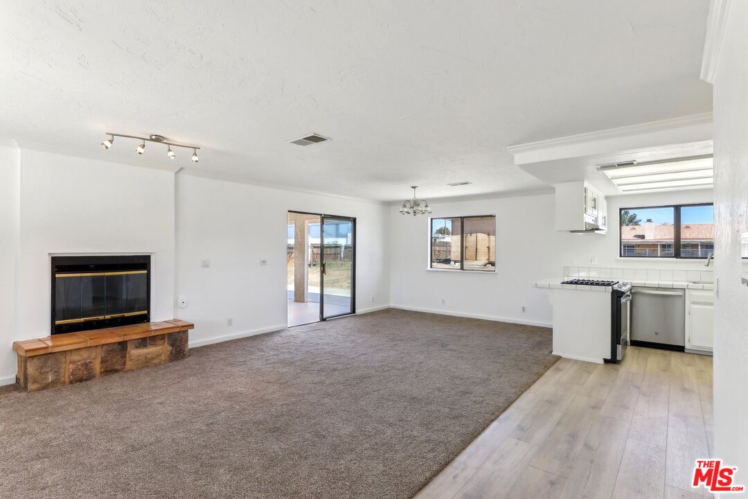 19030 Sheffield St
