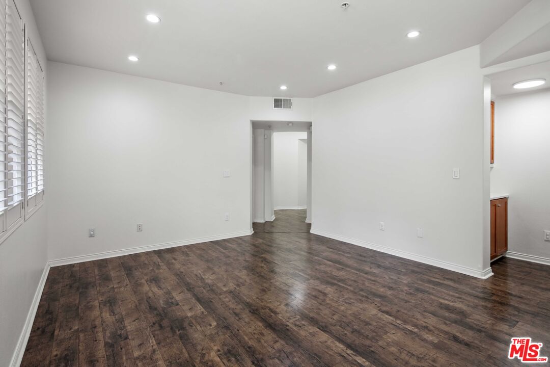 360 W Avenue 26 Unit: 126