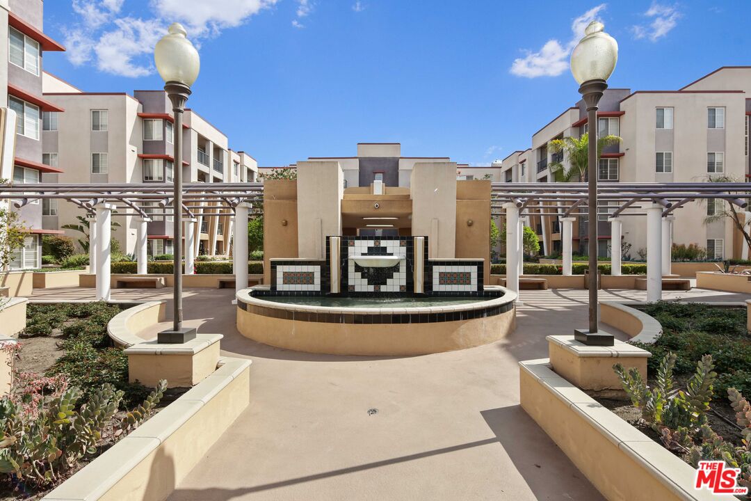 360 W Avenue 26 Unit: 126