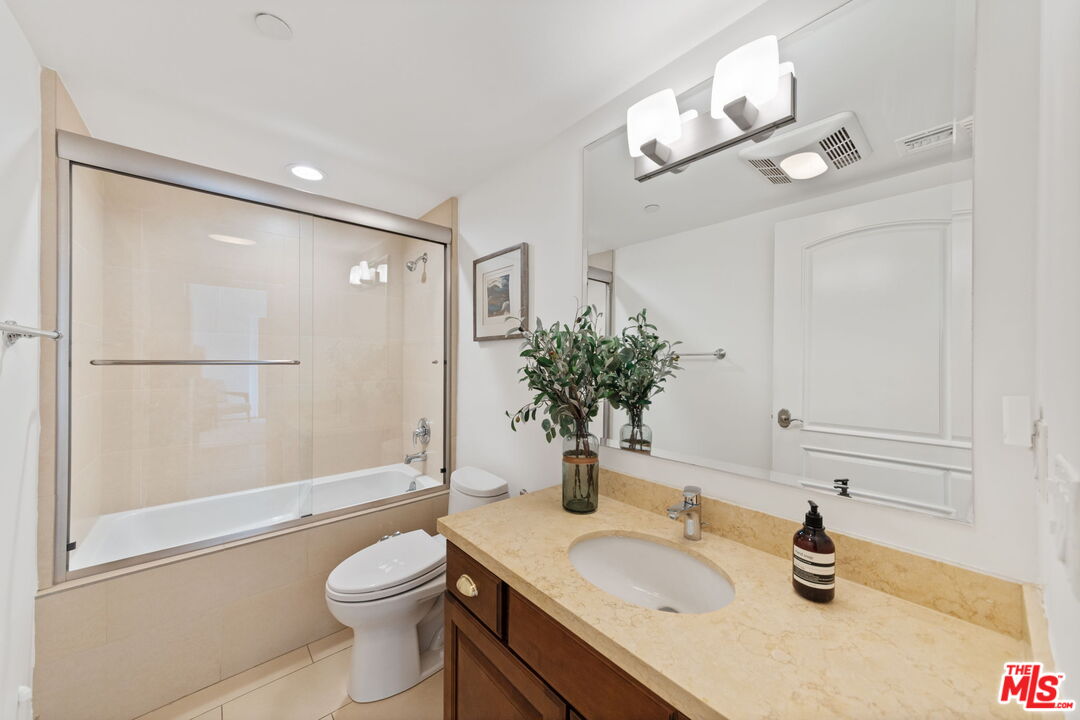 12026 Rhode Island Ave Unit: 103