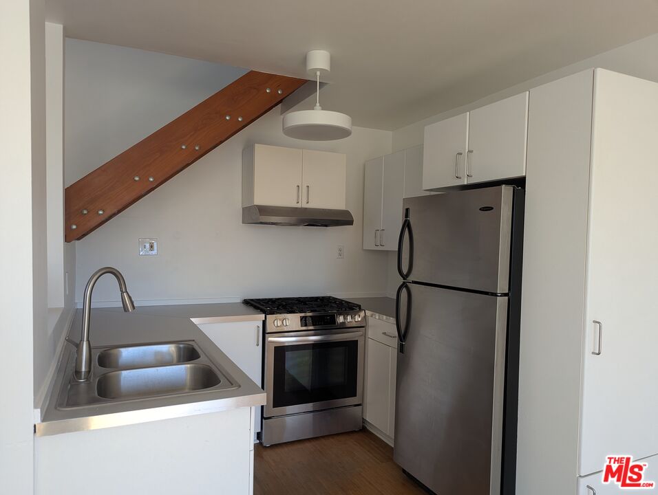 348 Patton St Unit: 1