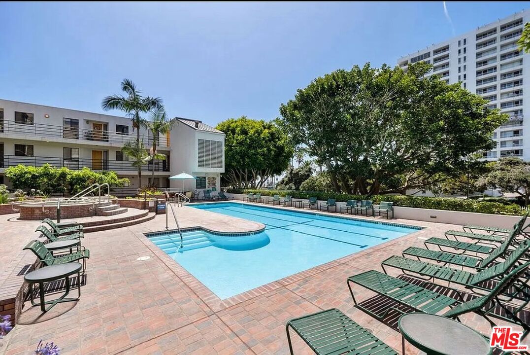 2910 Neilson Way Unit: 409