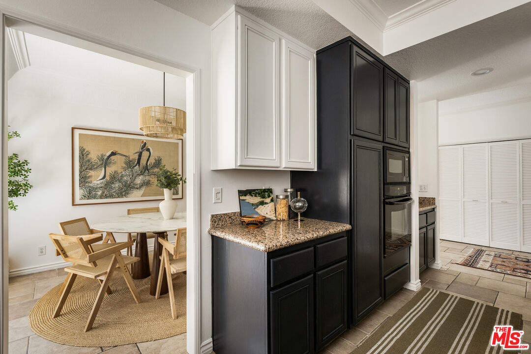 1840 S Beverly Glen Blvd Unit: 309