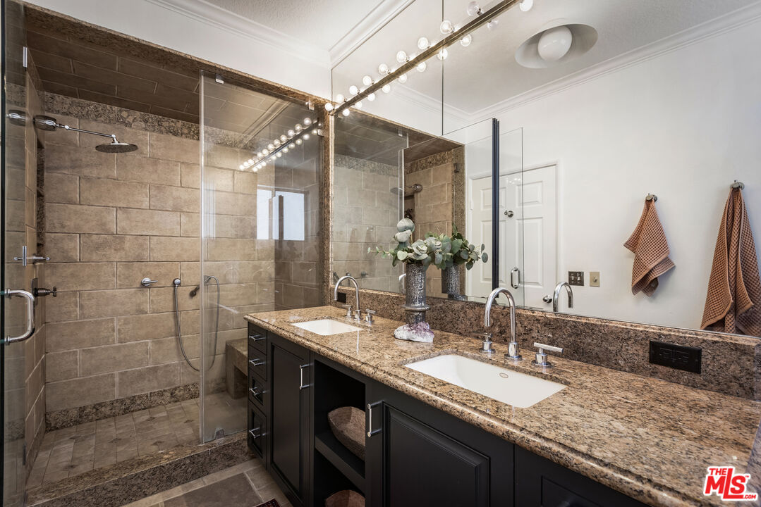 1840 S Beverly Glen Blvd Unit: 309