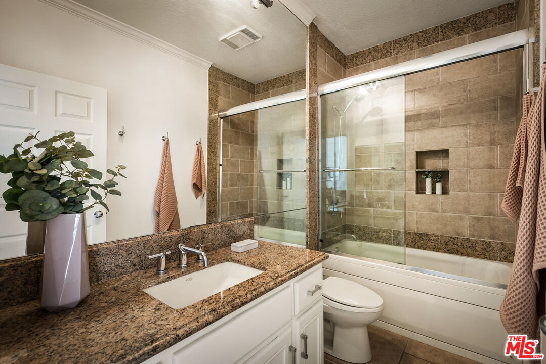 1840 S Beverly Glen Blvd Unit: 309