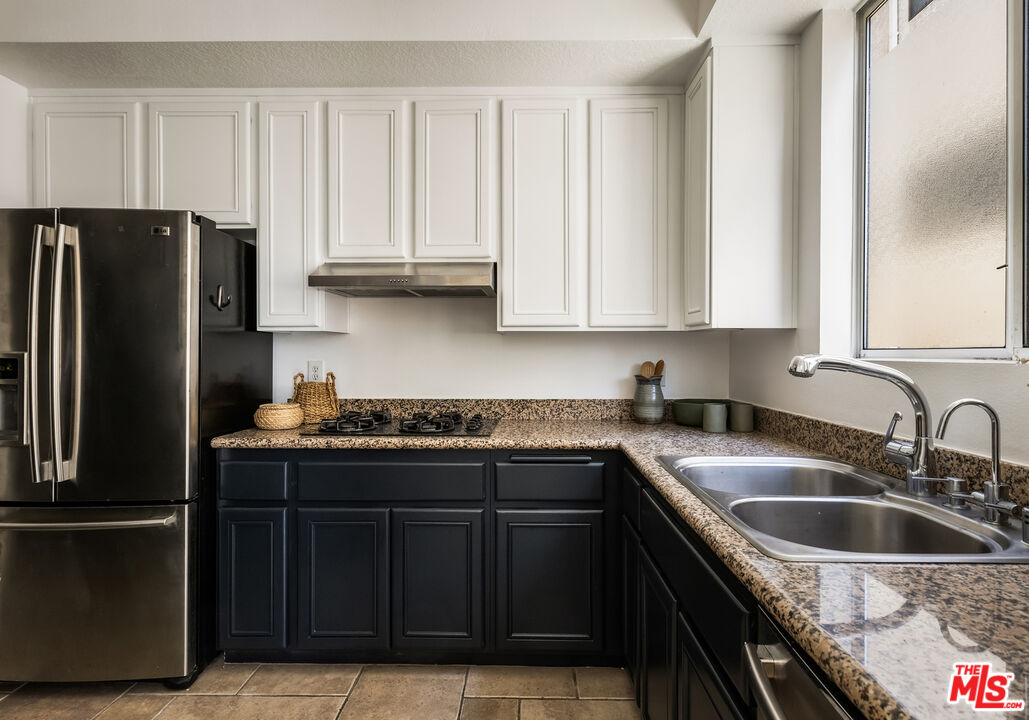 1840 S Beverly Glen Blvd Unit: 309