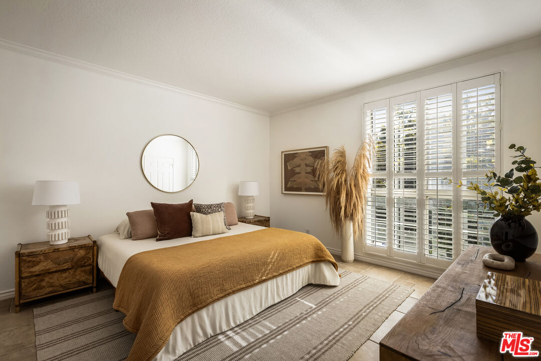 1840 S Beverly Glen Blvd Unit: 309