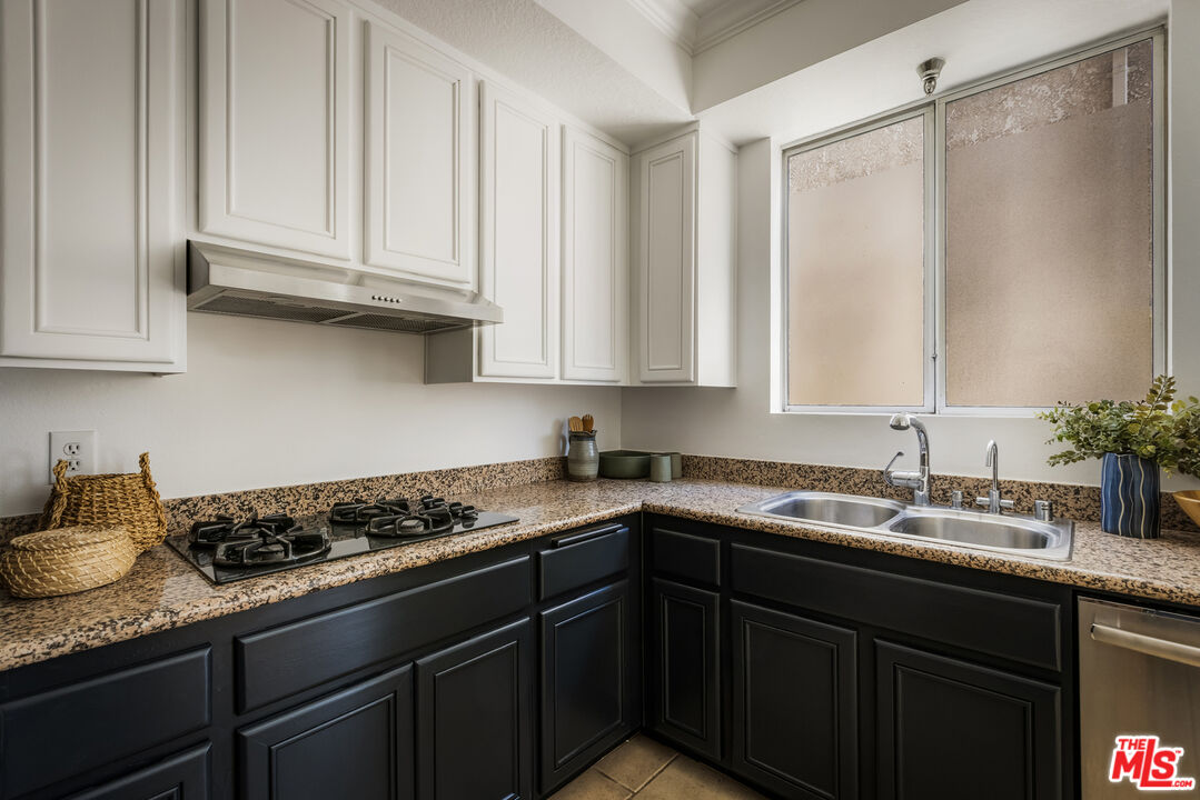 1840 S Beverly Glen Blvd Unit: 309