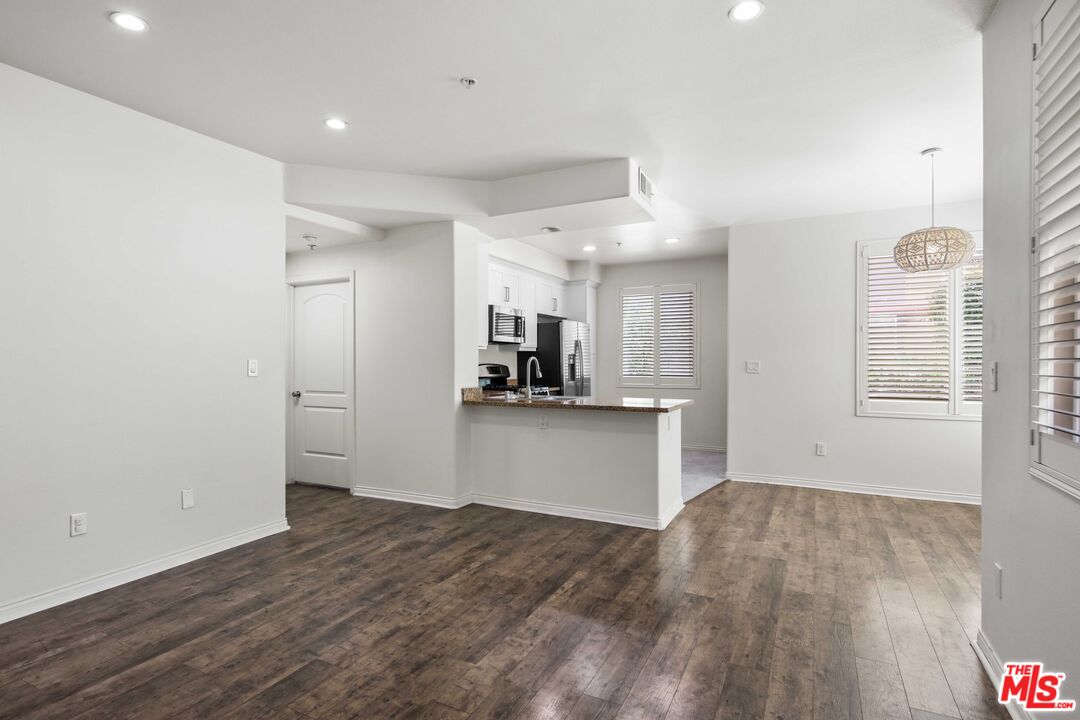 360 W Avenue 26 Unit: 126