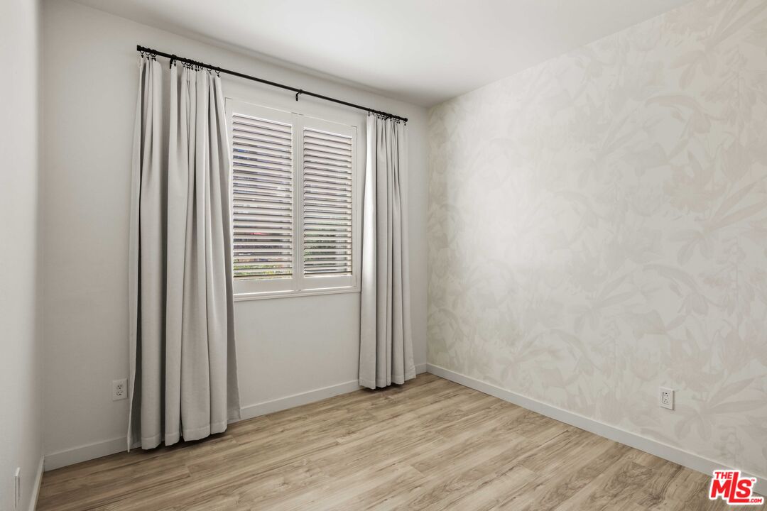 360 W Avenue 26 Unit: 126