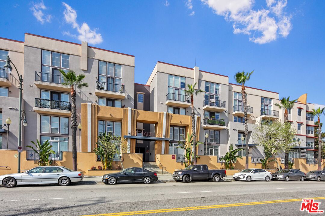 360 W Avenue 26 Unit: 126
