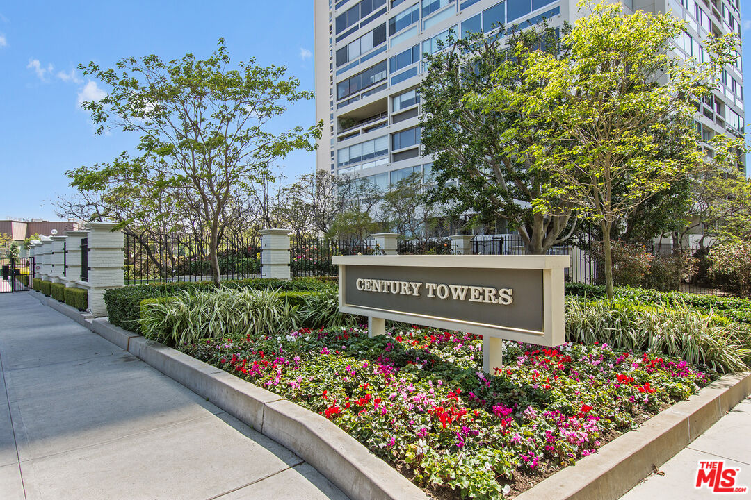 2222 Avenue Of The Stars Unit: 2503