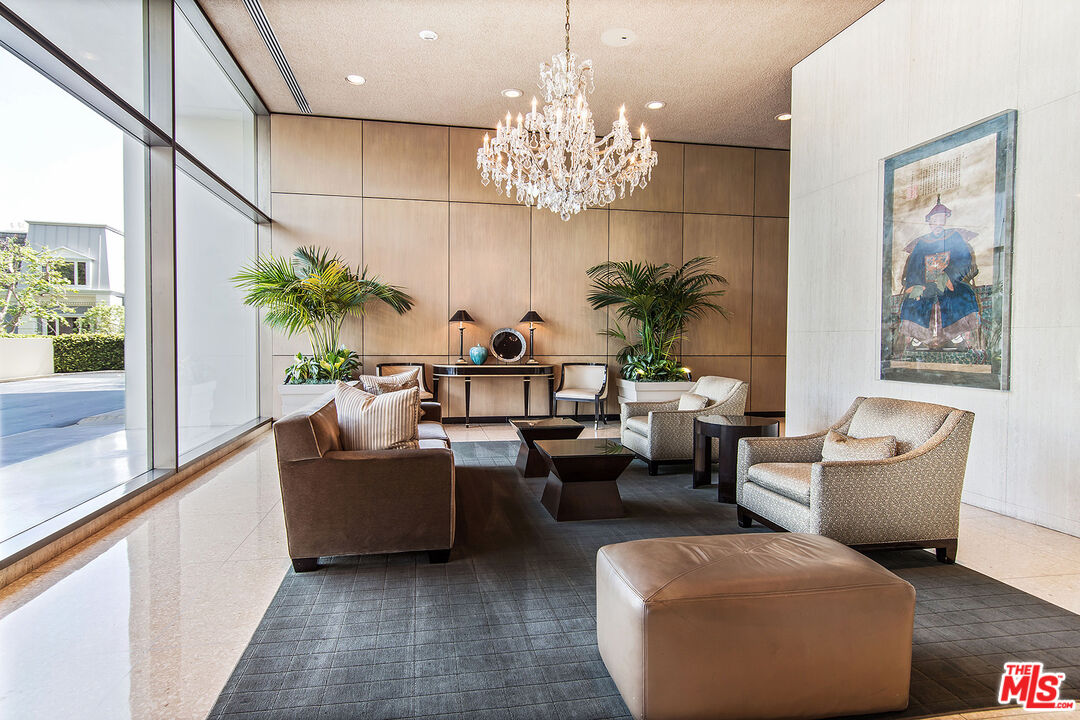 2222 Avenue Of The Stars Unit: 2503