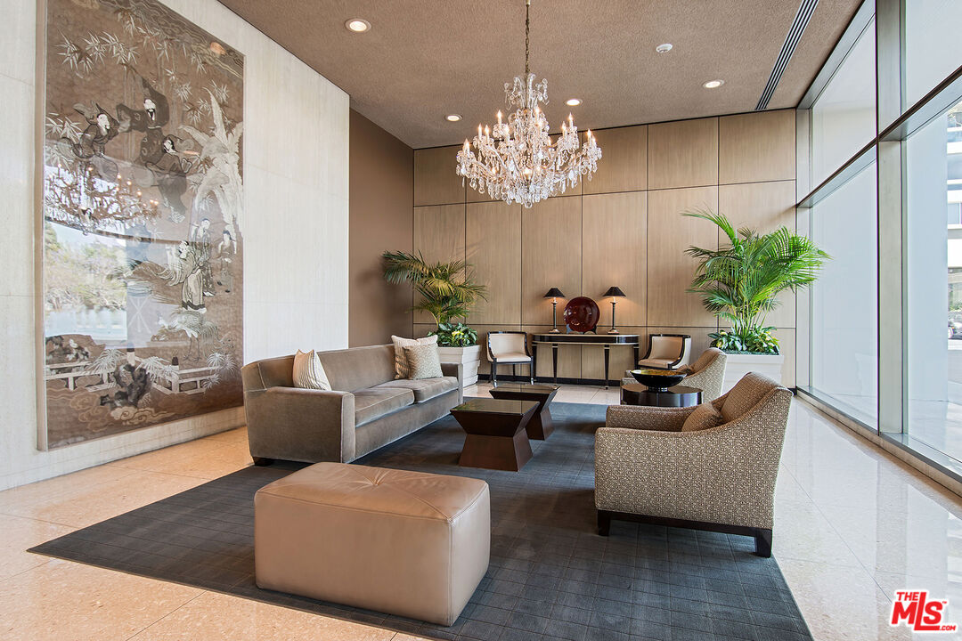 2222 Avenue Of The Stars Unit: 2503
