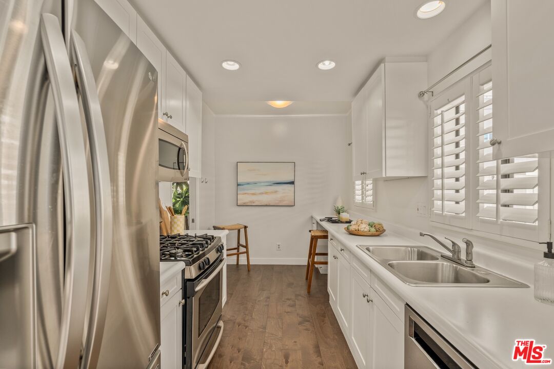 3207 Colorado Ave Unit: 1