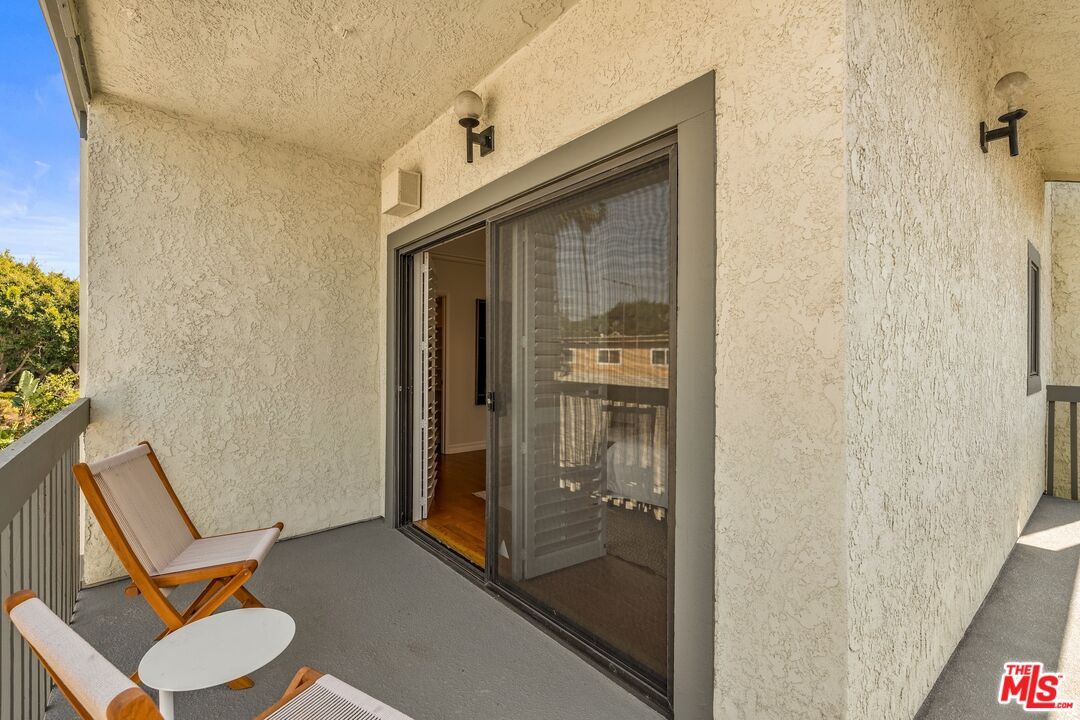 3207 Colorado Ave Unit: 1