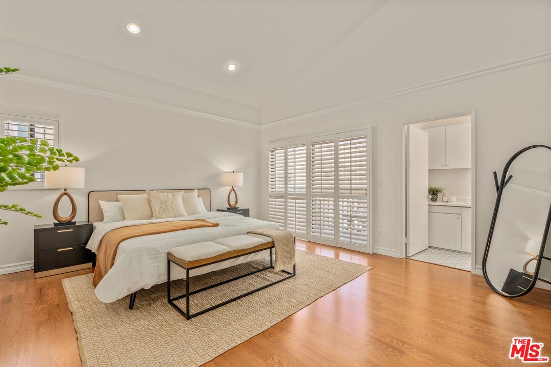 3207 Colorado Ave Unit: 1