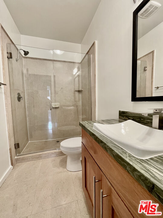 1505 Purdue Ave Unit: 202