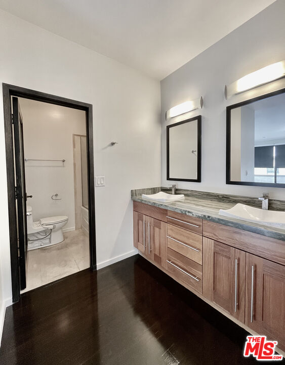 1505 Purdue Ave Unit: 202