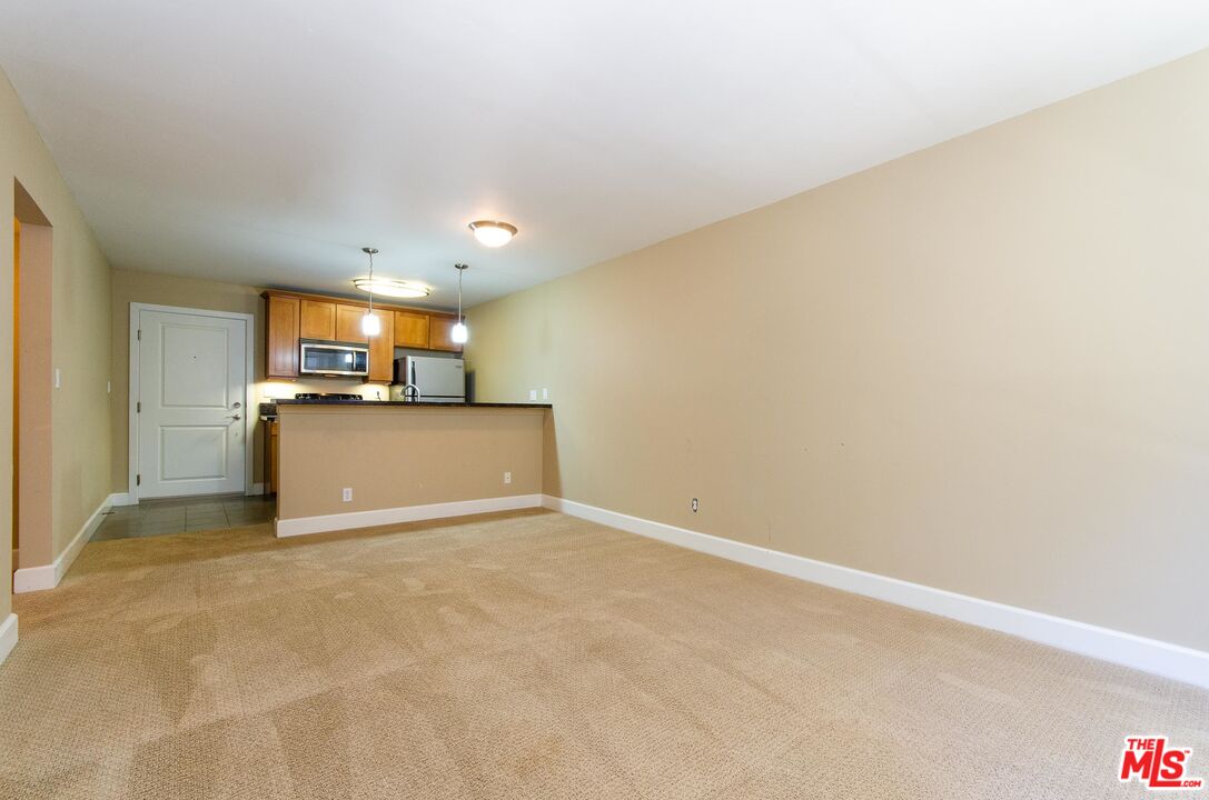 10982 Roebling Ave Unit: 561