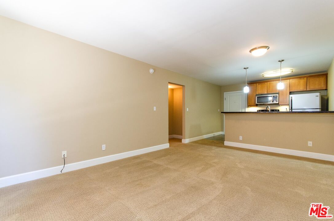 10982 Roebling Ave Unit: 561