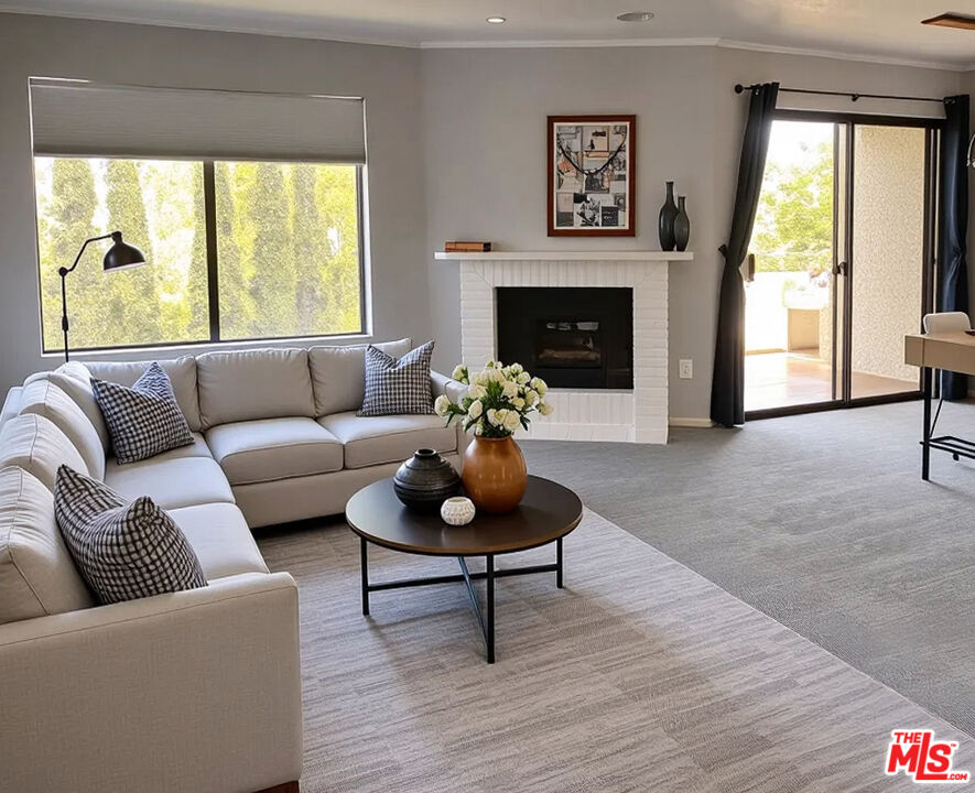 3544 S Centinela Ave Unit: 305