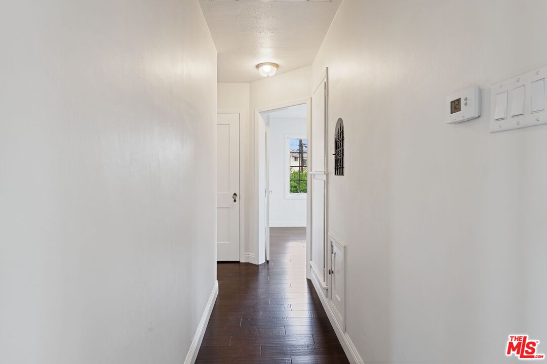 366 S Crescent Heights Blvd