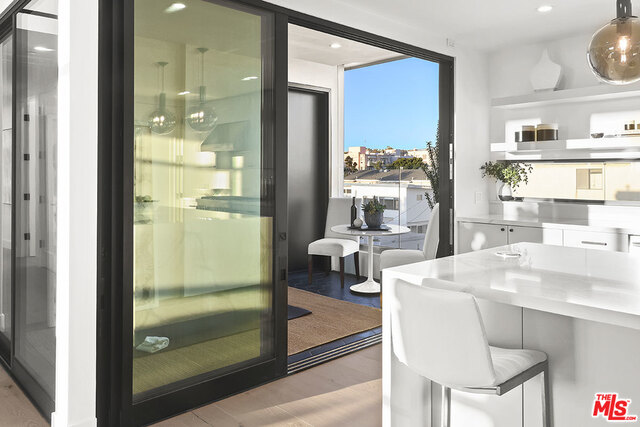 11961 Dorothy ST Unit: 3