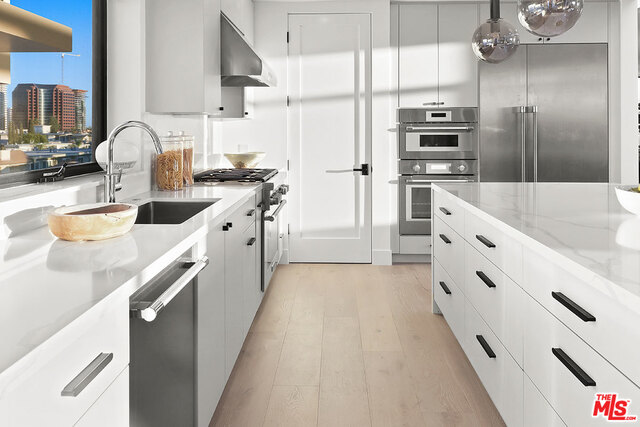 11961 Dorothy ST Unit: 3