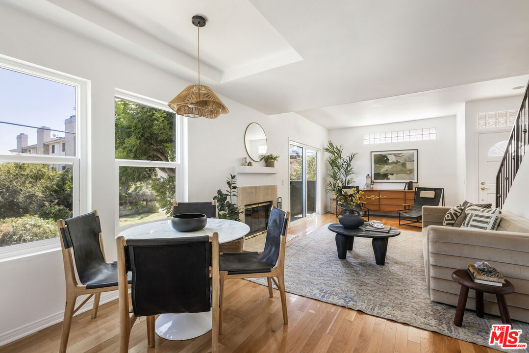 5259 Vantage Ave Unit: 1
