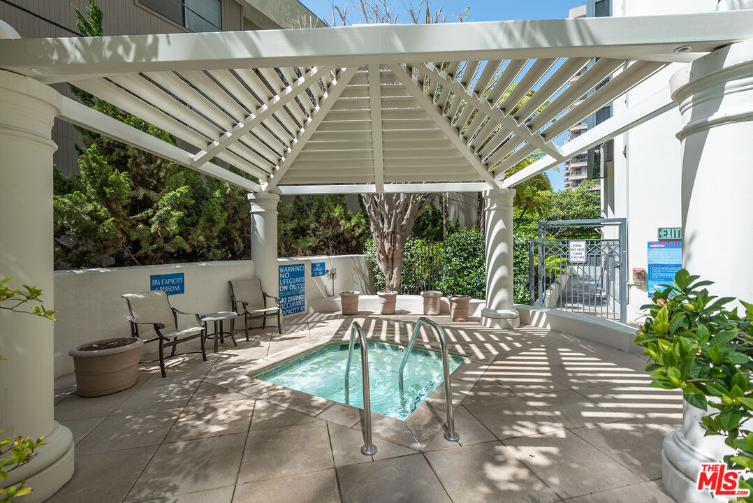 10724 WILSHIRE BLVD Unit: 909