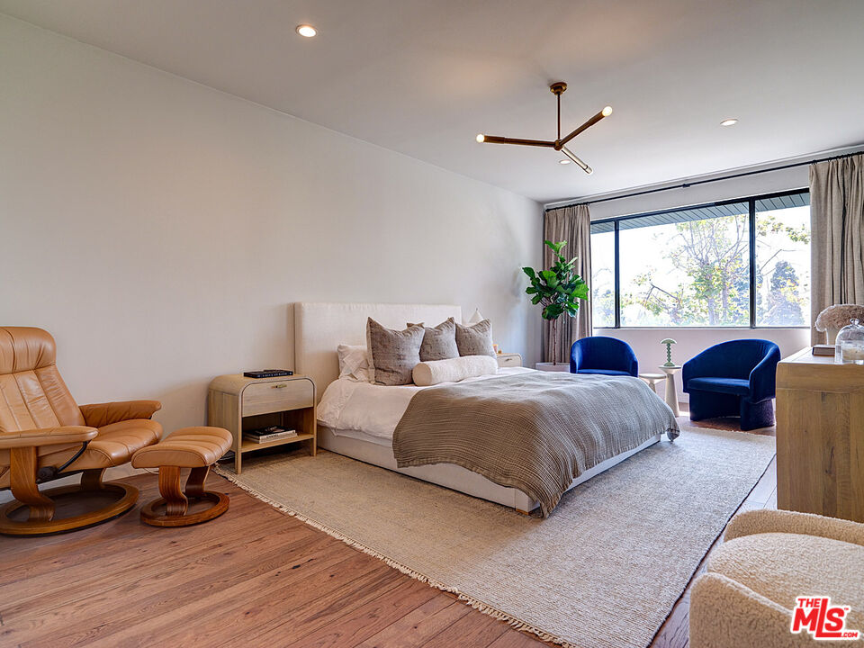 1830 Westholme Ave Unit: 310