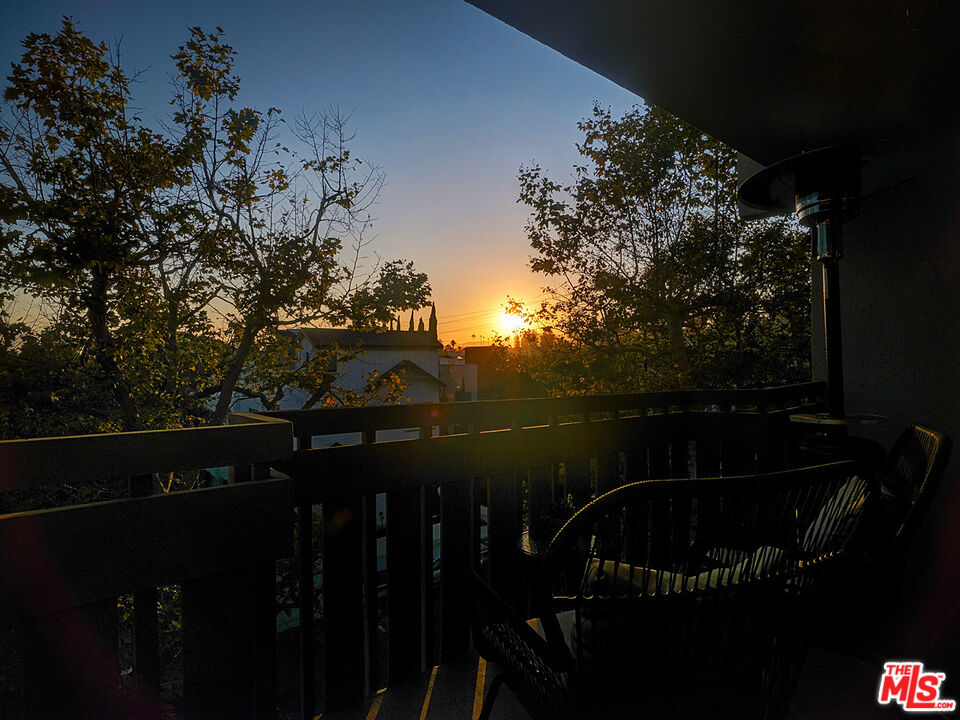 1830 Westholme Ave Unit: 310