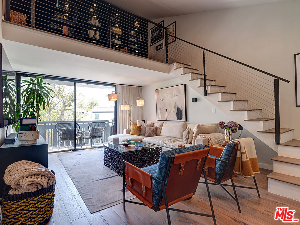 1830 Westholme Ave Unit: 310