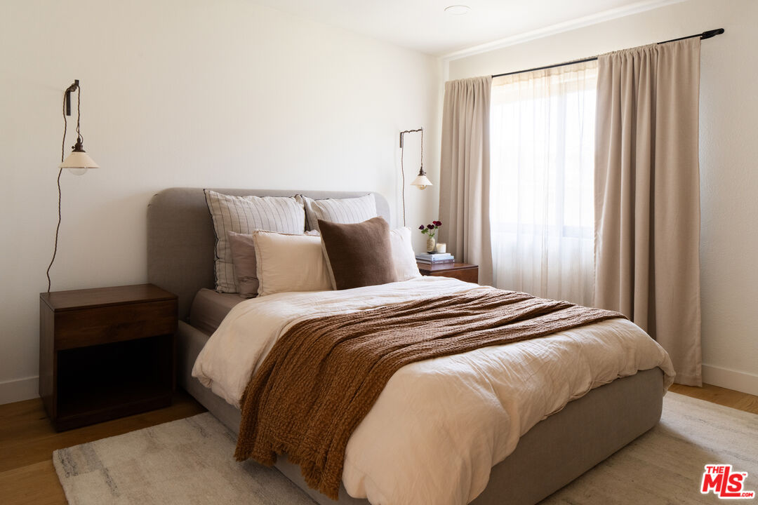 1234 12th St Unit: 5