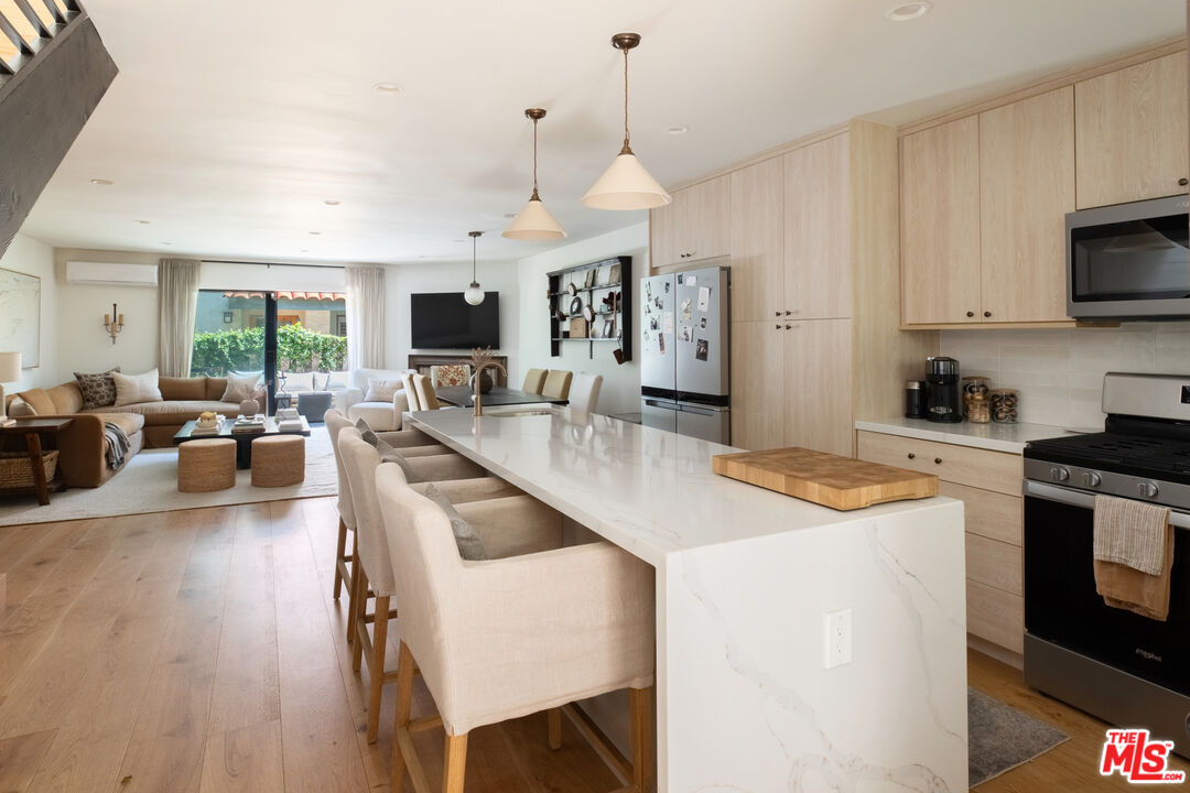 1234 12th St Unit: 5