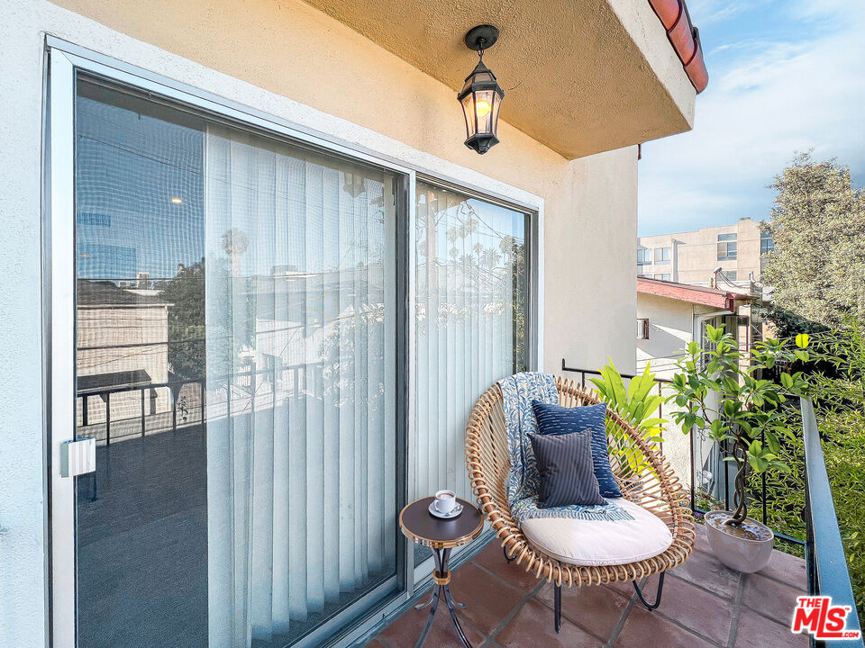 930 S Bedford St Unit: 4