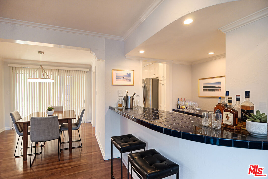 930 S Bedford St Unit: 4