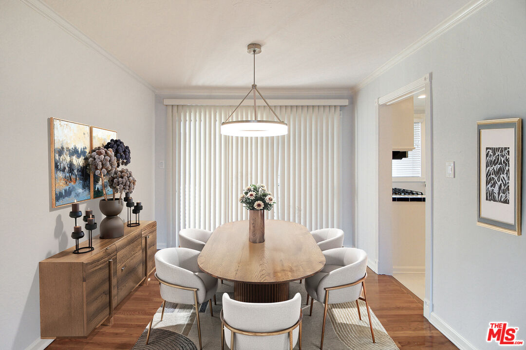 930 S Bedford St Unit: 4