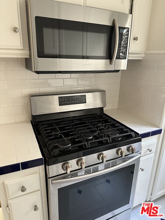 930 S Bedford St Unit: 4